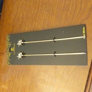 Disney Hot Topic Rapunzel Sun Gold Hair Sticks